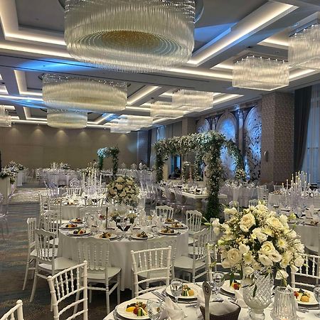 特拉布宗丽笙酒店 外观 照片 Wedding reception at the hotel