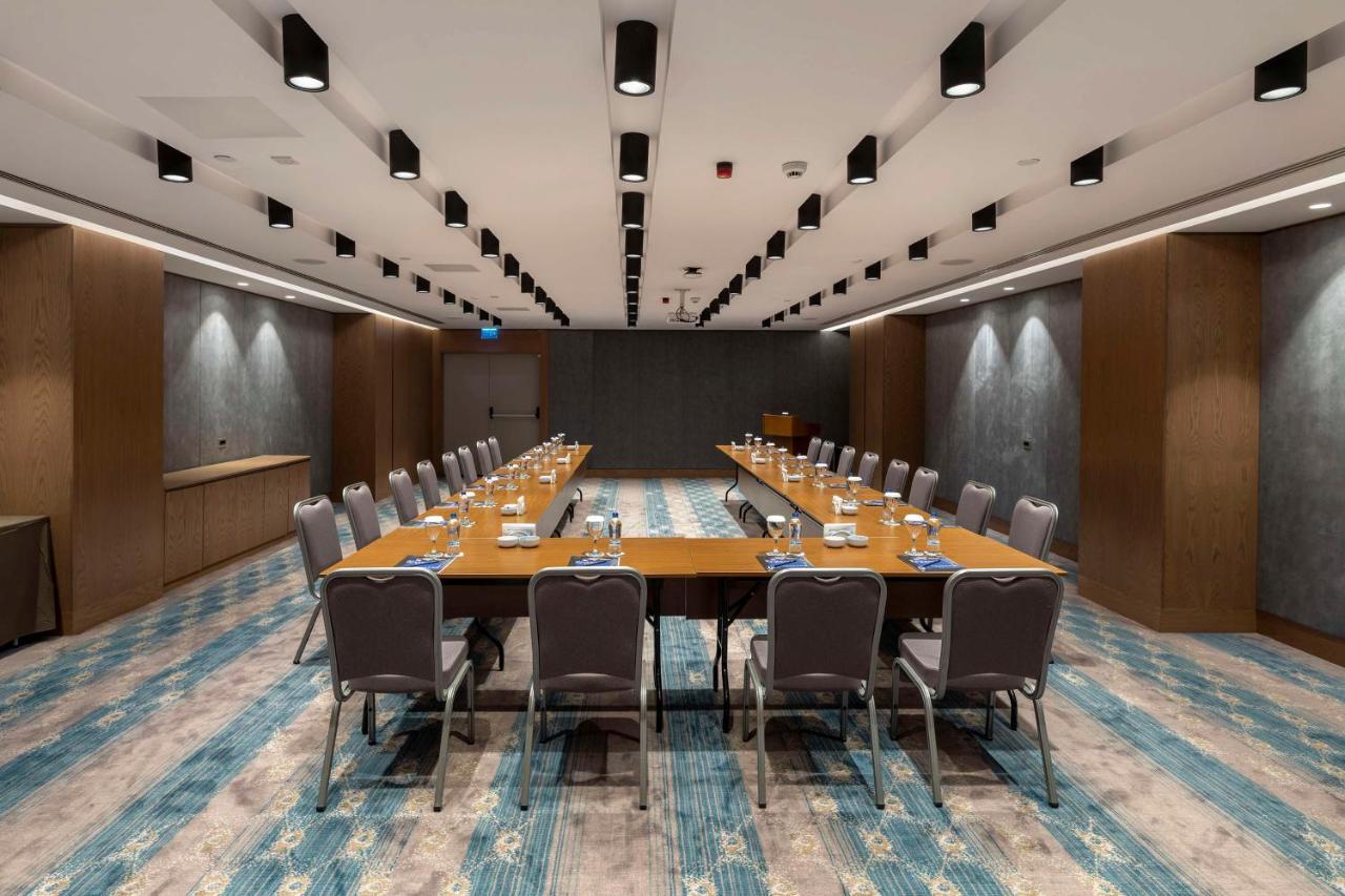 特拉布宗丽笙酒店 外观 照片 Meeting room