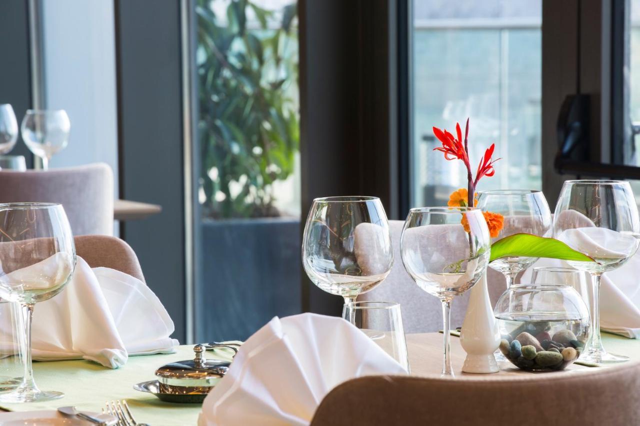 特拉布宗丽笙酒店 外观 照片 Restaurant
