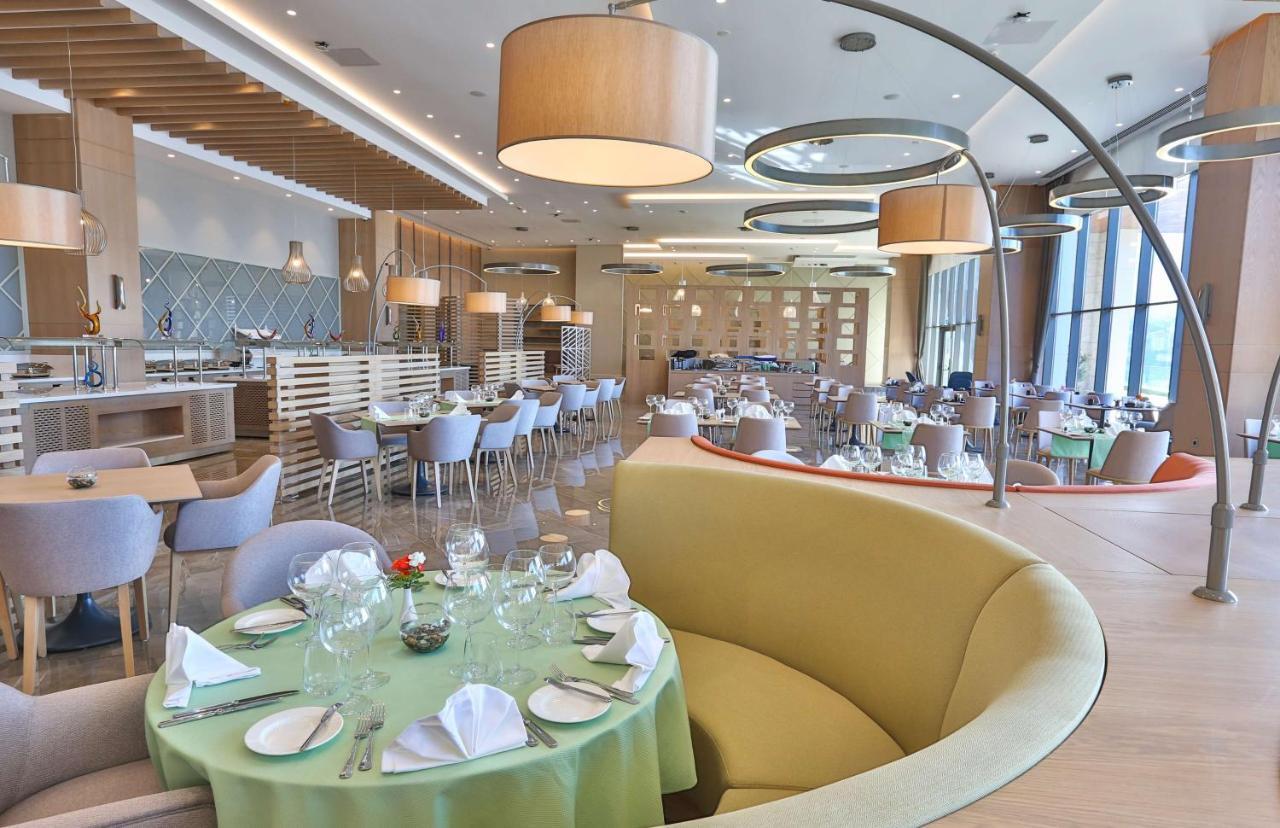 特拉布宗丽笙酒店 外观 照片 The restaurant